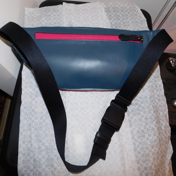 NWT COACH MEN/UNISEX TRACK BELT BAG COLORBLOCK SIG W/ COACH CHARCOAL/DENIM C8129 - Picture 5 of 11